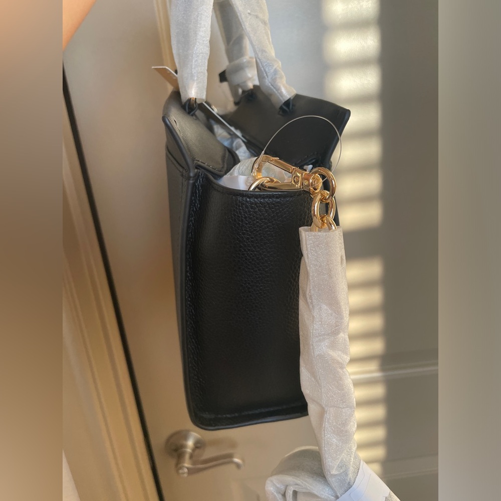 Michael Kors Graham Satchel - Picture 7 of 11